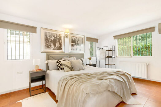 1 Bed Detached Villa for sale in Elviria, Costa del Sol