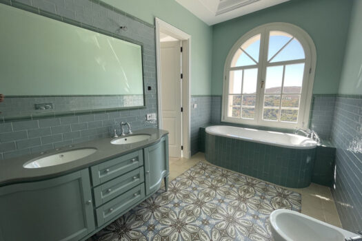 6 Bed Detached Villa for sale in Marbella, Costa del Sol