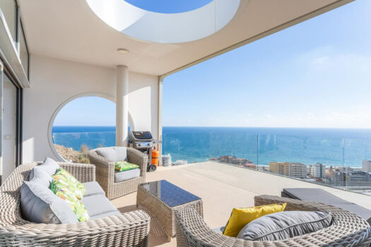 4 Bed Penthouse Apartment for sale in Fuengirola, Costa del Sol