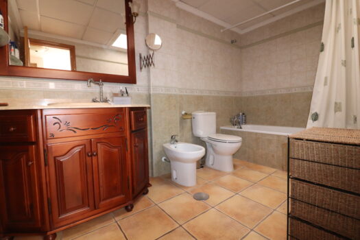 3 bedroom Townhouse for sale in Redovan