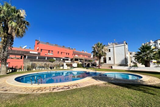 2 bedroom Apartment for sale in Villamartin
