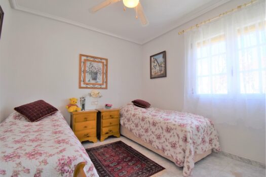 2 bedroom Villa for sale in Orihuela Costa