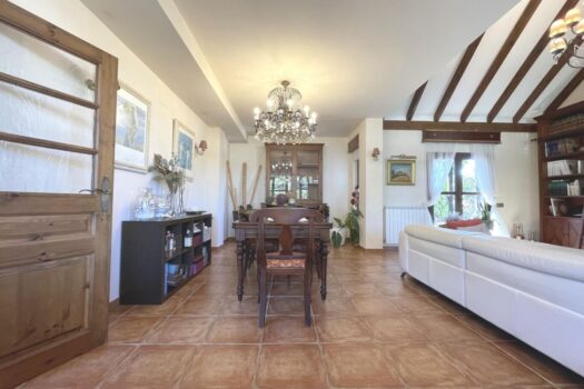 5 bedroom Villa for sale in Torrevieja