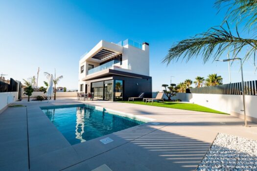 3 bedroom Villa for sale in Algorfa