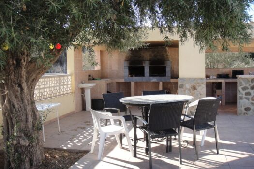 7 bedroom Finca for sale in Elche