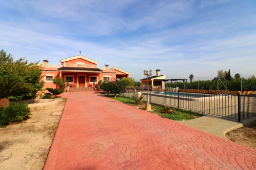 4 bedroom Villa for sale in Orihuela