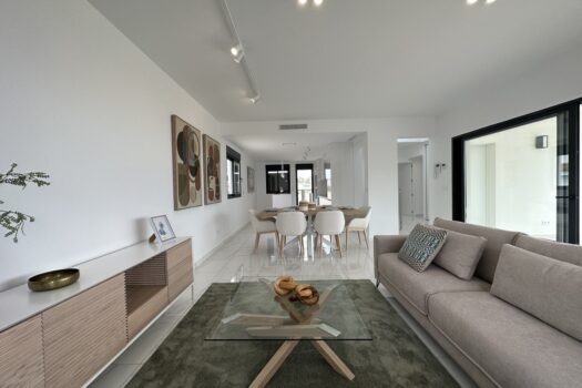 5 bedroom Villa for sale in Torrevieja