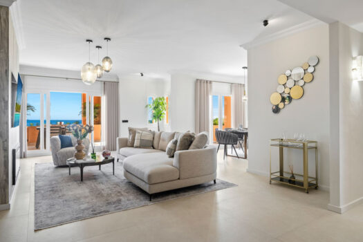 3 Bed roproperties.Penthouse Duplex Apartment for sale in Nueva Andalucia, Costa del Sol