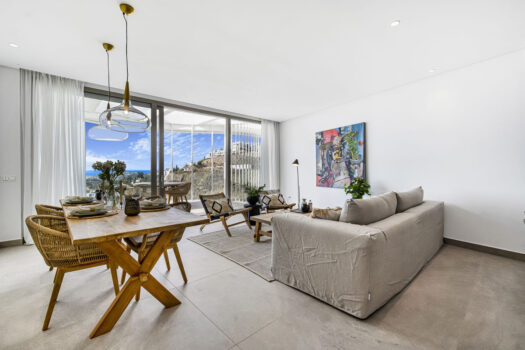 2 Bed Penthouse Apartment for sale in Benahavis, Costa del Sol