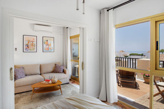 Middle Floor Studio for sale in Elviria, Costa del Sol