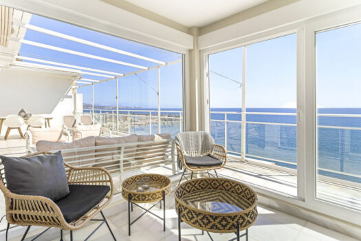 2 Bed Penthouse Apartment for sale in Fuengirola, Costa del Sol