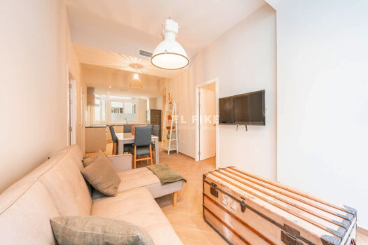 3 Bed Middle Floor Apartment for sale in Malaga Centro, Costa del Sol