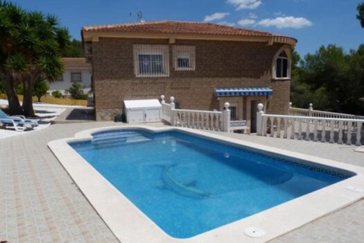 6 bedroom Villa for sale in Pinar de Campoverde