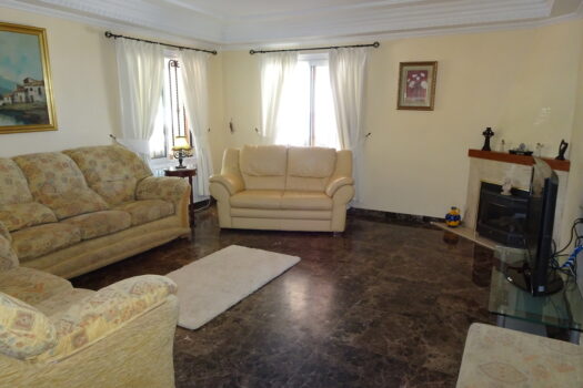 8 bedroom Villa for sale in Castalla