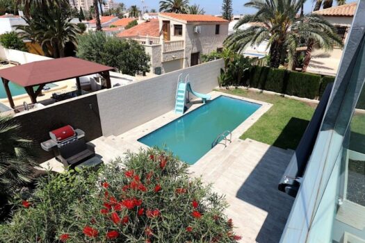 3 bedroom Villa for sale in Torrevieja