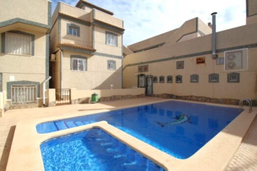 3 bedroom Villa for sale in Villamartin