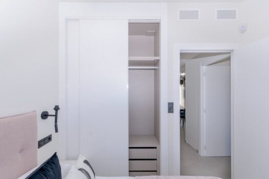 2 bedroom Villa for sale in Torrevieja