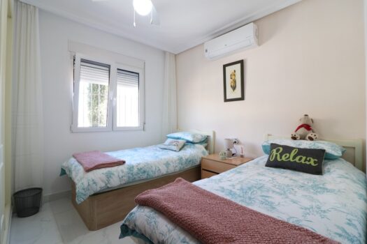 2 bedroom Villa for sale in Algorfa