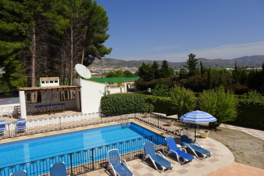8 bedroom Villa for sale in Castalla