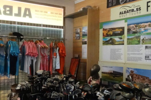 Commercial for sale in Villamartin