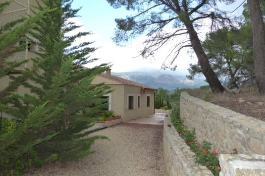 15 bedroom Villa for sale in Ibi