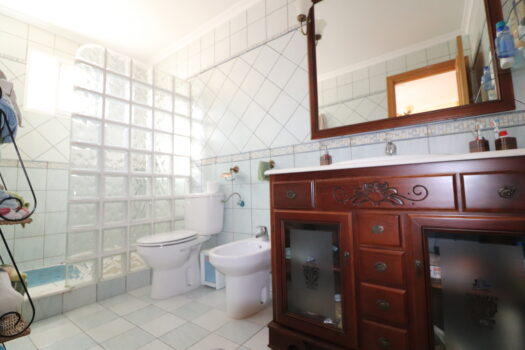 3 bedroom Townhouse for sale in Redovan