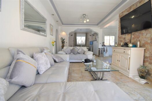 4 bedroom Villa for sale in Orihuela Costa