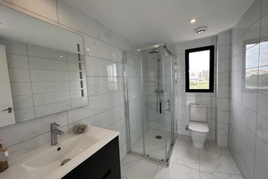 5 bedroom Villa for sale in Torrevieja