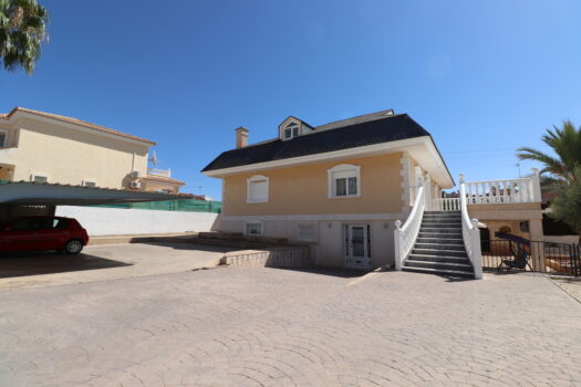 7 bedroom Villa for sale in Ciudad Quesada