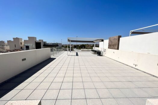 6 bedroom Villa for sale in Playa Flamenca