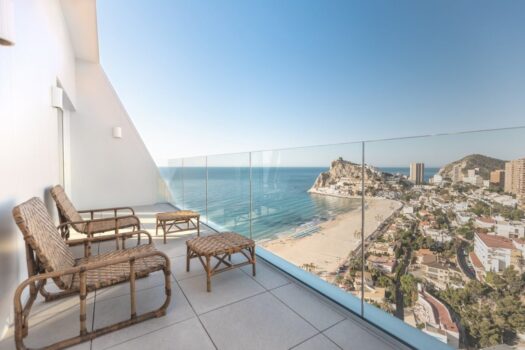 2 bedroom Apartment for sale in Benidorm