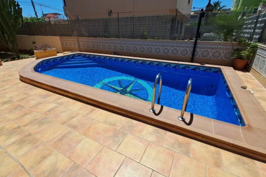 5 bedroom Villa for sale in Torrevieja