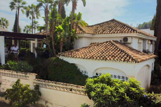 3 Bed Detached Villa for sale in Nueva Andalucia, Costa del Sol