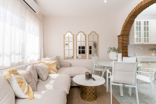 2 Bed Ground Floor Apartment for sale in Calahonda, Costa del Sol