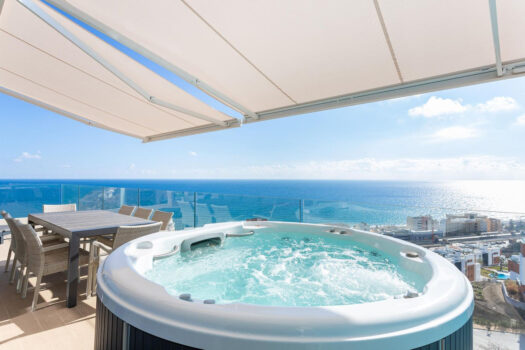 4 Bed Penthouse Apartment for sale in Fuengirola, Costa del Sol