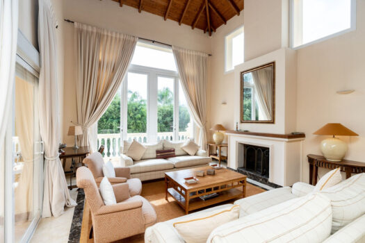 6 Bed Detached Villa for sale in Guadalmina Baja, Costa del Sol