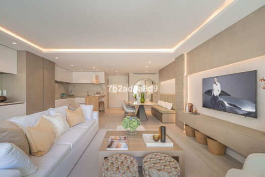 3 Bed Ground Floor Apartment for sale in The Golden Mile, Costa del Sol