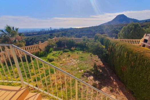 3 bedroom Villa for sale in La Nucia