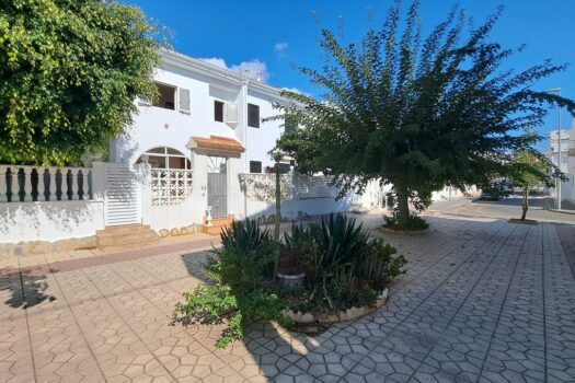 3 bedroom Townhouse for sale in Pilar de la Horadada 6 51e2b4fe5fe3e913aacc