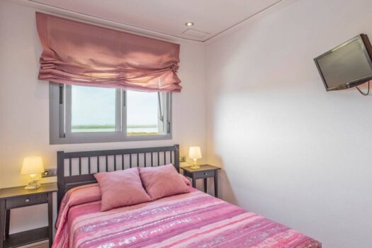 Spectacular apartment with views of the sea and the La Mata lagoon