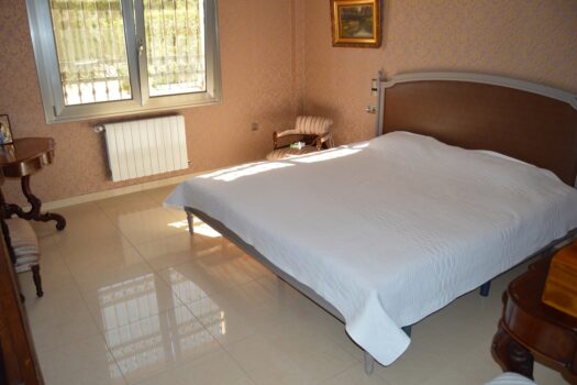 8 bedroom Villa for sale in Algorfa