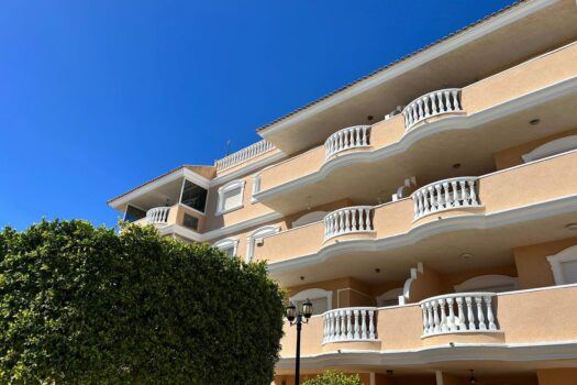 2 bedroom Penthouse for sale in Cabo Roig