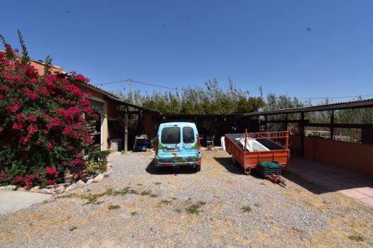 7 bedroom Finca for sale in Catral