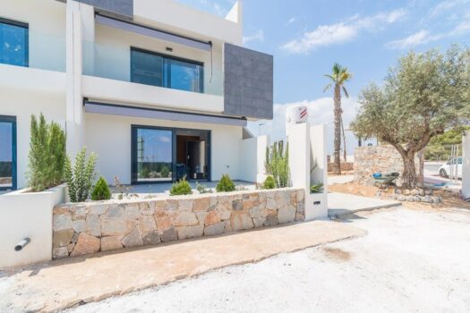 2 bedroom Villa for sale in Torrevieja