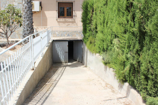 5 bedroom Villa for sale in Elche