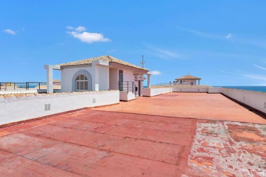 Apartment in Viñamar 6, south with sea views
