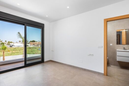 3 bedroom Villa for sale in Santiago de la Ribera