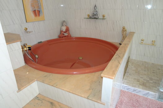 8 bedroom Villa for sale in Castalla