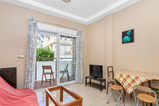 Fantastic apartment with swimming pool in the solarium