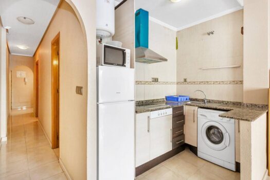 Fantastic apartment with swimming pool in the solarium